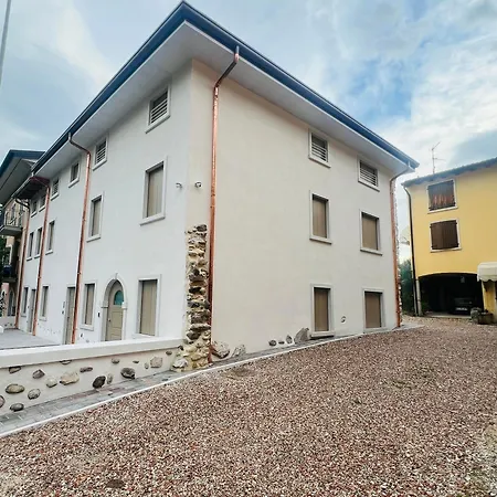 Le Casette Due Pacengo Di Lazise